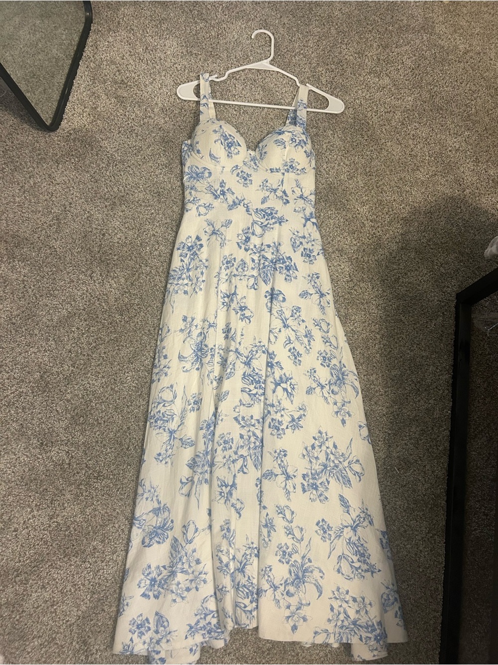 Blue Floral Maxi Dress - White & Blue